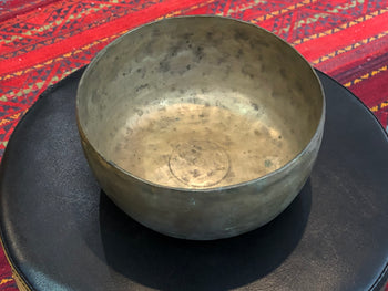 TIBETAN SINGING BOWL - high quality older bowls - 7" straight