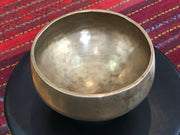 TIBETAN SINGING BOWL - high quality older bowls - 'Naga' style